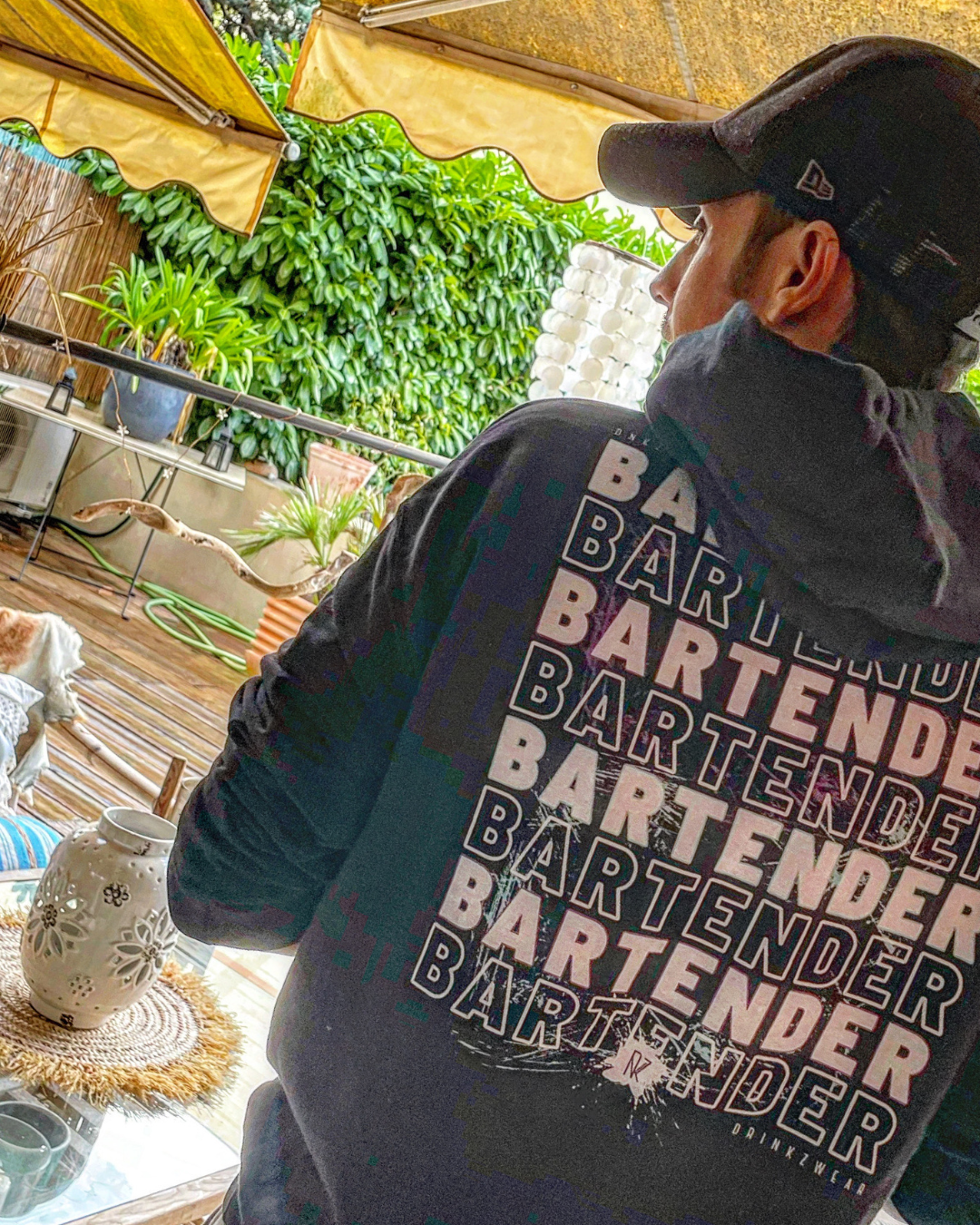 Devenir barman en France : le guide complet du bartender professionnel